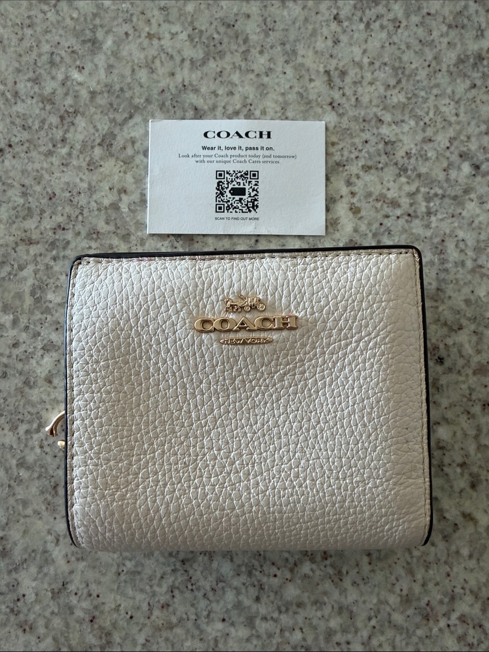 Coach white Pearl Leather Compact Wallet with Gold Hardware